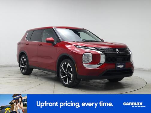 2022 Mitsubishi Outlander ES
