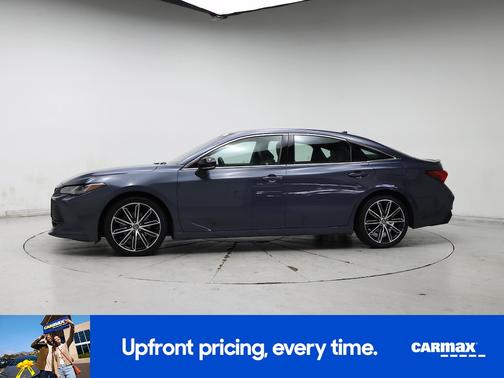 2019 Toyota Avalon Touring