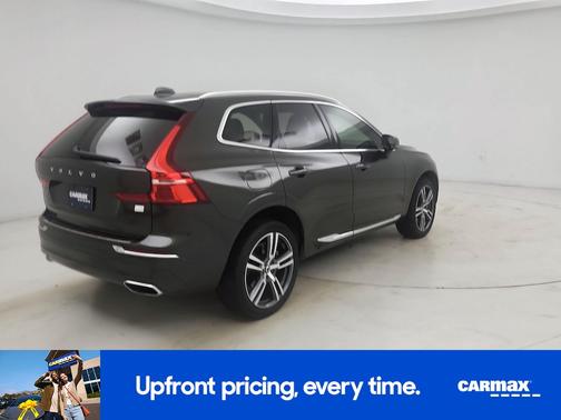 2021 Volvo XC60 Recharge Plug-In Hybrid T8 Inscription Expression