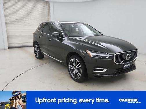 2021 Volvo XC60 Recharge Plug-In Hybrid T8 Inscription Expression