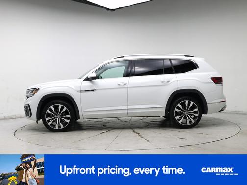 White 2022 Volkswagen Atlas SEL Premium R-Line