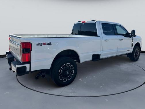 2024 Ford F-350 Platinum