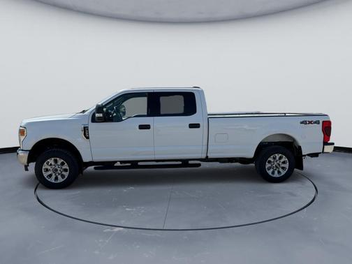 White 2022 Ford F-350 XLT