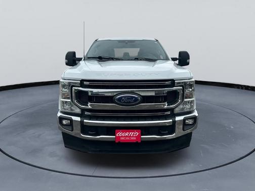 2022 Ford F-350 XLT