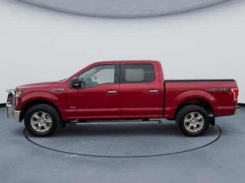 Red 2017 Ford F-150 XLT