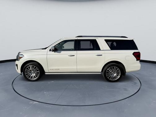 White 2024 Ford Expedition Max Platinum