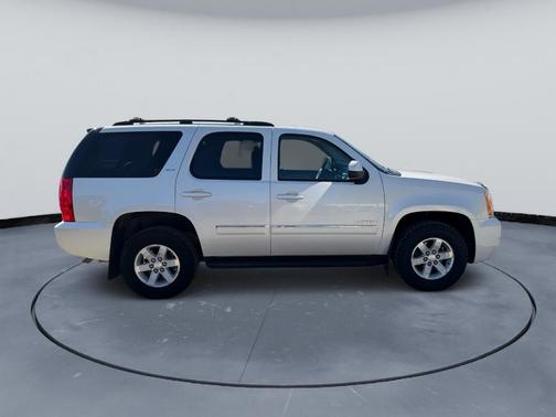 White Diamond Tri-Coat 2011 GMC Yukon SLT