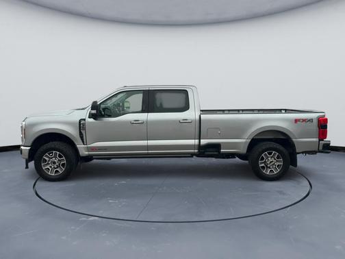 2024 Ford F-350 Lariat Super Duty