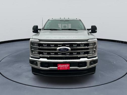 2024 Ford F-350 Lariat Super Duty