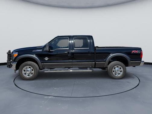 Black 2016 Ford F-350 Lariat Super Duty