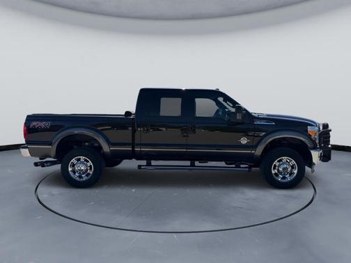 Black 2016 Ford F-350 Lariat Super Duty