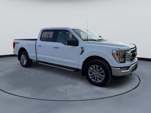 White 2023 Ford F-150 XLT