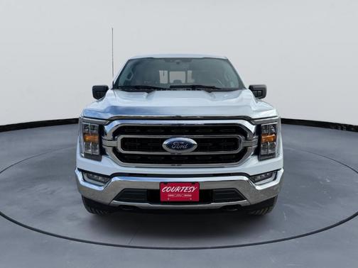 White 2023 Ford F-150 XLT