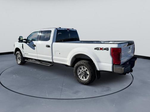 2022 Ford F-350 XLT