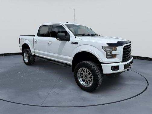 White 2017 Ford F-150 XLT