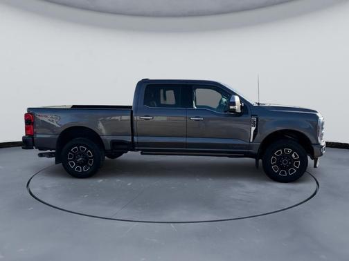 2024 Ford F-350 Platinum