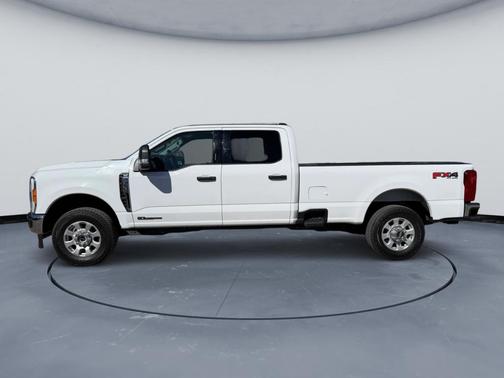 2023 Ford F-350 XLT