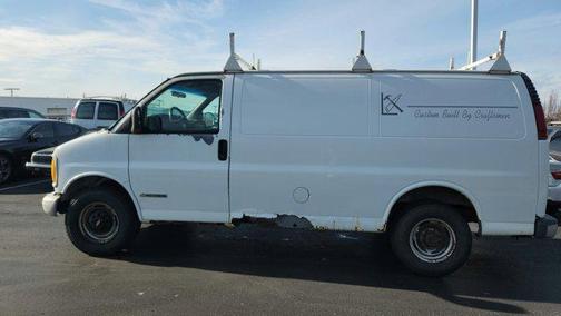 2000 Chevrolet Express 3500 Base