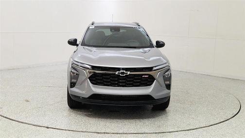 Sterling Gray Metallic 2026 Chevrolet Trax 2RS
