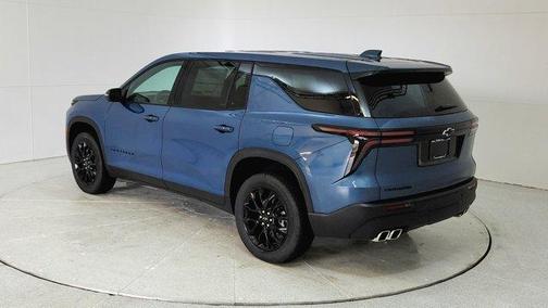 2024 Chevrolet Traverse LS