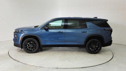 2024 Chevrolet Traverse LS