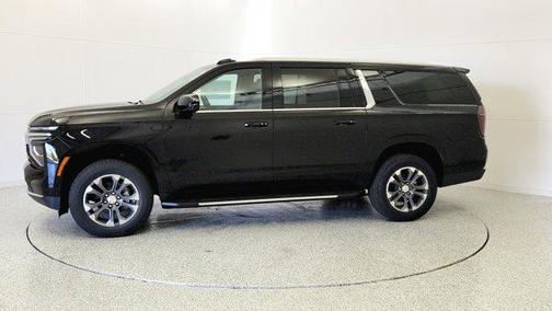 2025 Chevrolet Suburban LS