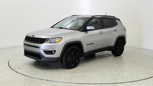 Billet Silver Metallic Clearcoat 2018 Jeep Compass Altitude