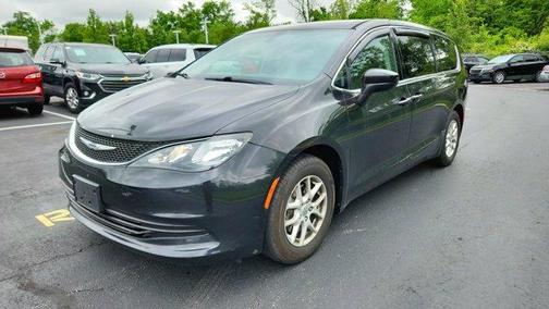 2017 Chrysler Pacifica Touring