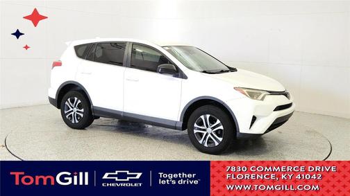 Super White 2018 Toyota RAV4 LE