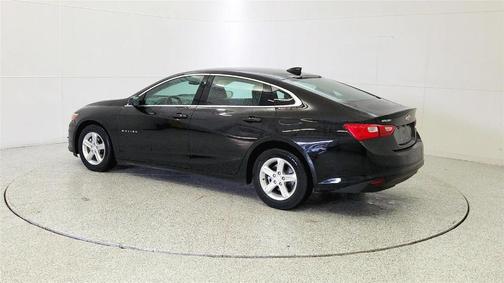 Mosaic Black Metallic 2024 Chevrolet Malibu LT