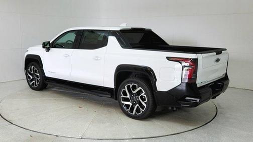 2024 Chevrolet Silverado EV RST