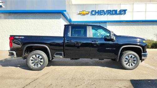 2026 Chevrolet Silverado 3500 LT