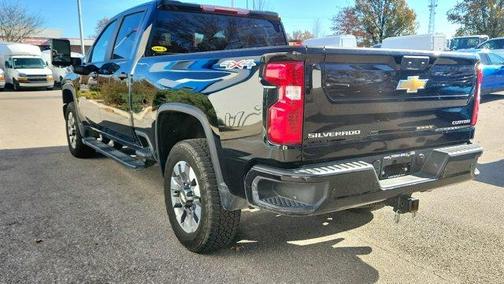 2024 Chevrolet Silverado 2500 Custom