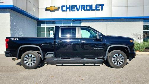 2024 Chevrolet Silverado 2500 Custom