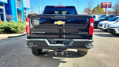 2024 Chevrolet Silverado 2500 Custom