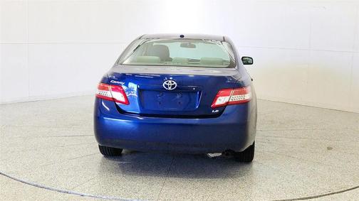 Blue Ribbon Metallic 2010 Toyota Camry SE