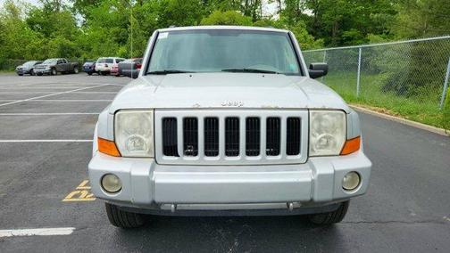 2006 Jeep Commander Base