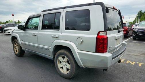 2006 Jeep Commander Base