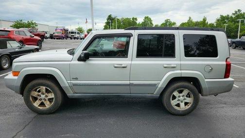 2006 Jeep Commander Base
