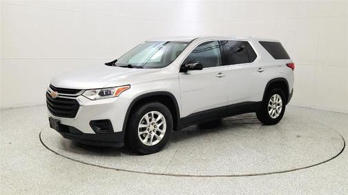 Silver Ice Metallic 2020 Chevrolet Traverse LS