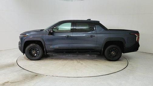 2025 Chevrolet Silverado EV LT