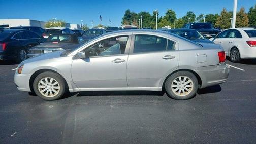 2011 Mitsubishi Galant FE