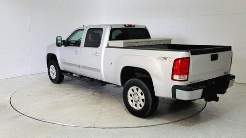 2011 GMC Sierra 2500 SLT