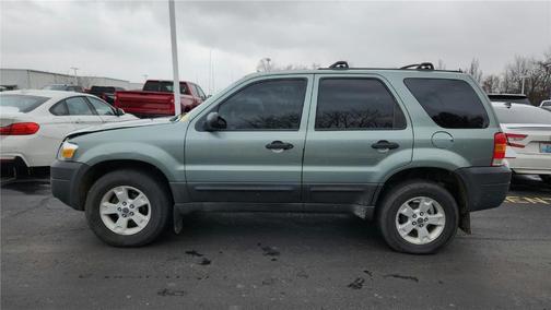 2005 Ford Escape XLT