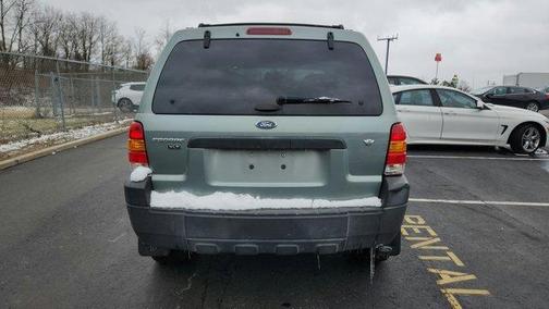 2005 Ford Escape XLT