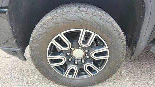 2022 GMC Sierra 2500 AT4