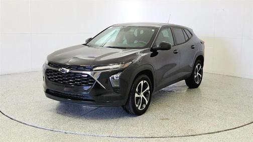 Mosaic Black Metallic 2024 Chevrolet Trax 1RS