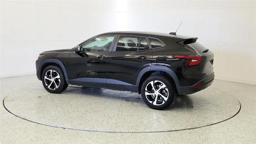 Mosaic Black Metallic 2024 Chevrolet Trax 1RS