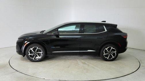 2025 Chevrolet Equinox EV LT 2