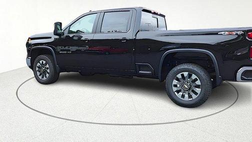 2025 Chevrolet Silverado 3500 LT